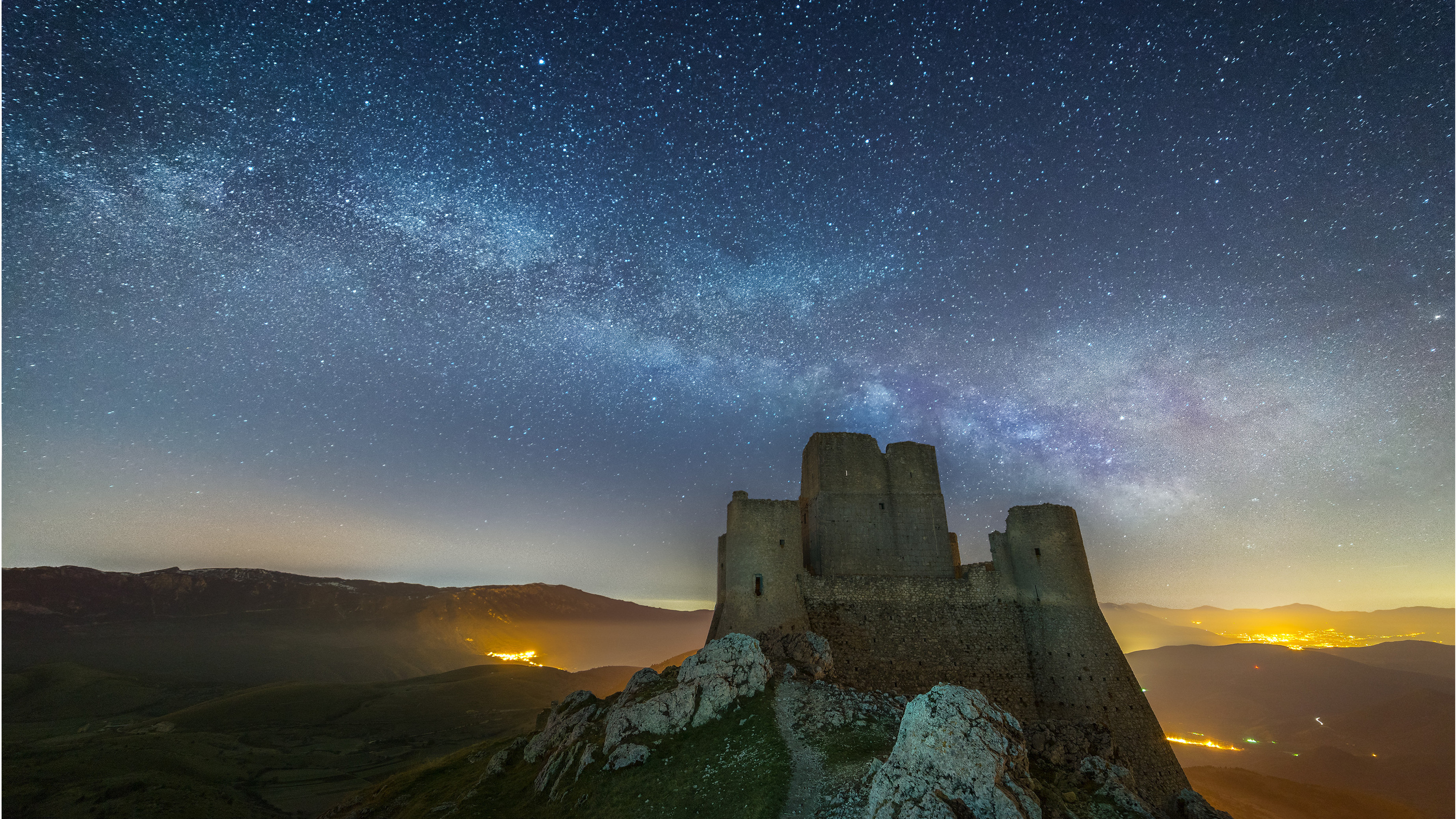 Nightscape rocca calascio